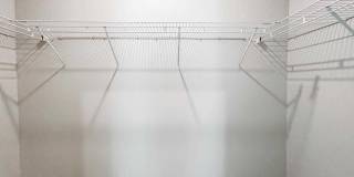 5170 Burlington Ave Gallery 13