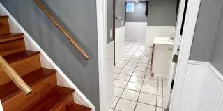 Very Unique 5 Bedroom Home on Large Lot Gallery 72