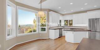 Luxury Four Bedroom Home in West Linn w/ Stunning Views! DEPOSIT SPECIAL Gallery 1