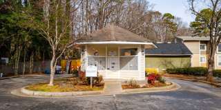 Lake House at Martin's Landing Gallery 30