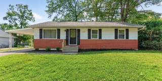 Modern Finishes & Hardwood Floors – 4BR Columbus Gem Gallery 45