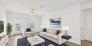 Revello Apartments Gallery 33