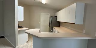 703 West Sunbird Path Gallery 5