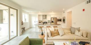 The Flats at The Mill at Broadway Gallery 8