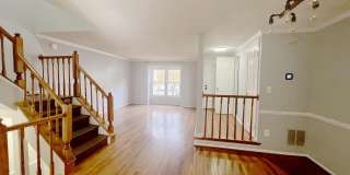 11570 HILL MEADE Lane Gallery 1