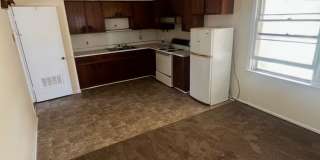 Brick Home in Quiet Cul-de-sac Gallery 5