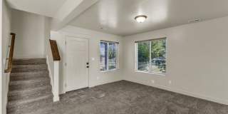 4 Bedroom 3 Bathroom Home in Springville! Gallery 6