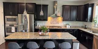 23595 KINGSDALE Terrace Gallery 15