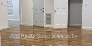 190 Washington Street Gallery 7