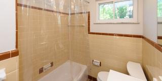 White Oak - Charming 3bed ranch w fenced yard and garage Gallery 27