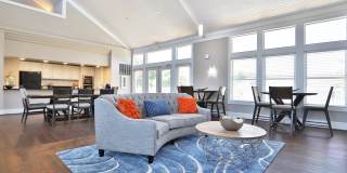 Island Club Gallery 13