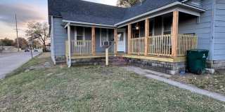 316 E Park Duplex Gallery 1