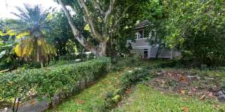 Rarely Available Private Estate in Manoa! Move in Ready! Gallery 30