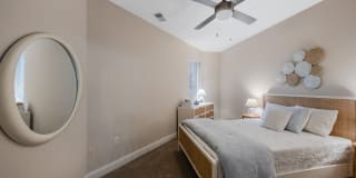 Ashbury Square Gallery 46