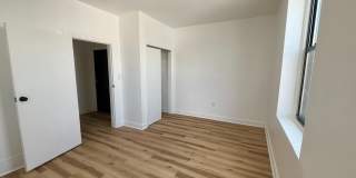 4413 WALNUT Street Gallery 4