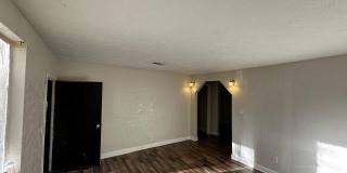 7527 TAMPA Avenue Gallery 5