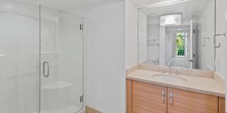 13650 MARINA POINTE Dr Gallery 20