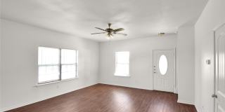 1102 Parkway Trail Gallery 4