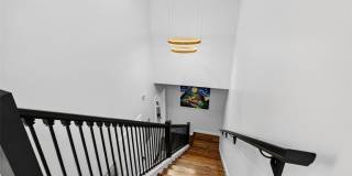 215 N Sarah Street Gallery 34