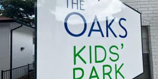 Oaks at Medical Center Gallery 50