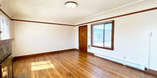 The Bayside Collection Gallery 29