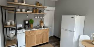 1116 Elmwood Gallery 2