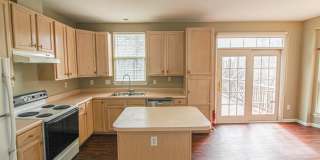 13014 SHAMROCK GLEN Drive unit: 901 Gallery 10