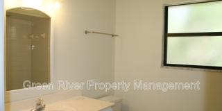 6106 Pine Avenue Gallery 24