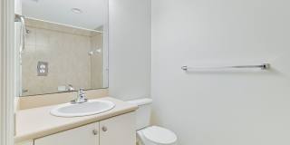 ~2 bed/2 bath UPDATED condo at The Cove on Six Mile Gallery 19