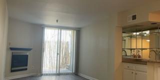 1 Bedroom, 1 Bathroom North Hollywood Condominium for Lease! Gallery 4