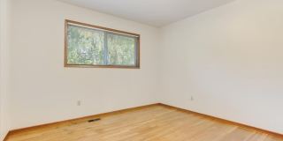 Charming 3 bedroom 3 bathroom house in Tigard! Gallery 18