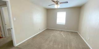 Chateau Apartments Gallery 13