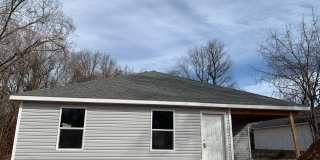 3 bed 2 bath 1 Carport $995/month Gallery 3