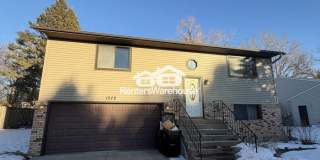 1272 Farrell Street North Gallery 1