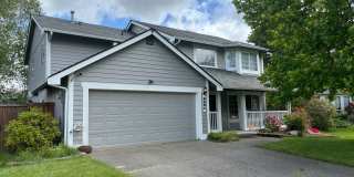 Beautiful 3 Bedroom Lacey House for Rent! Gallery 1