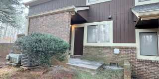 Renovated townhome in Great Alpharetta location Gallery 17
