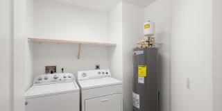 20 Orange Avenue Gallery 9