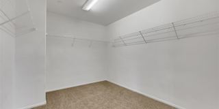 935 SPIRACLE Avenue Gallery 17