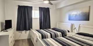8921 Lake Drive Gallery 30