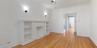 Sunny Lincoln Square Gallery 4