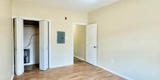 2213 N 33rd St (LO) Gallery 13