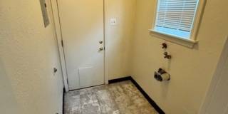 2120 Gold St Gallery 11