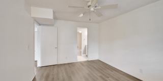 9470 Poinciana Place Gallery 39