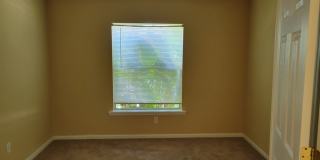 Spacious 3 bed 2 bath Home for rent! Gallery 16