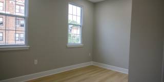 1201 LINDLEY Avenue Gallery 22