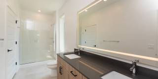 Lyle Apartments Gallery 4
