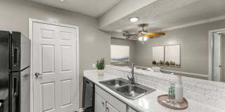 5636 Apartment Homes Gallery 36
