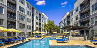 AMLI South Shore Gallery 3