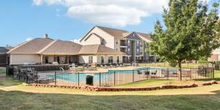 The Flats at MacArthur Gallery 34