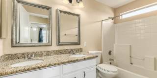 10441 E Hillery Drive Gallery 31
